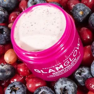 🌸 GLAMGLOW BERRYGLOW Probiotic Recovery Face Mask